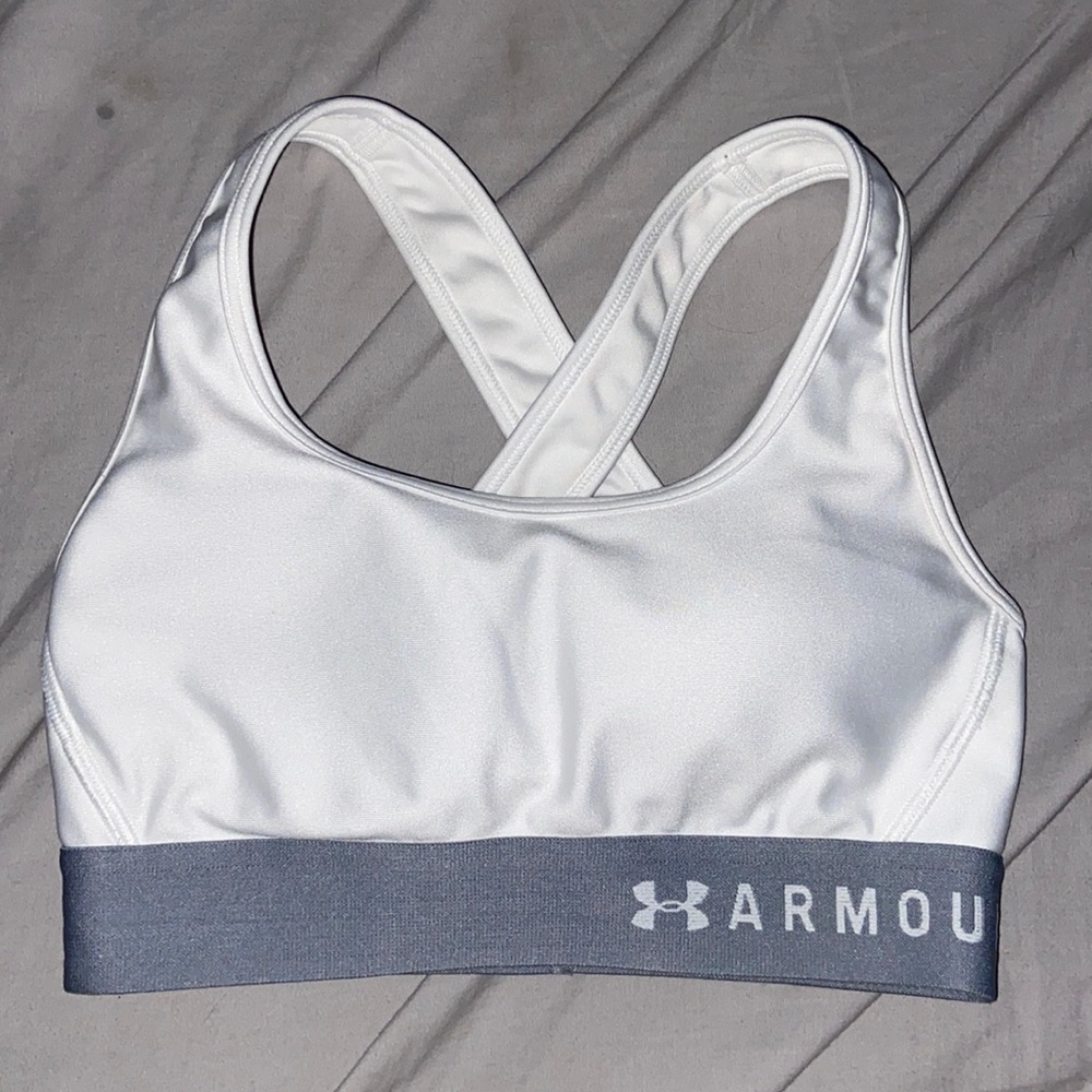 Underarmour Women’s sports bra